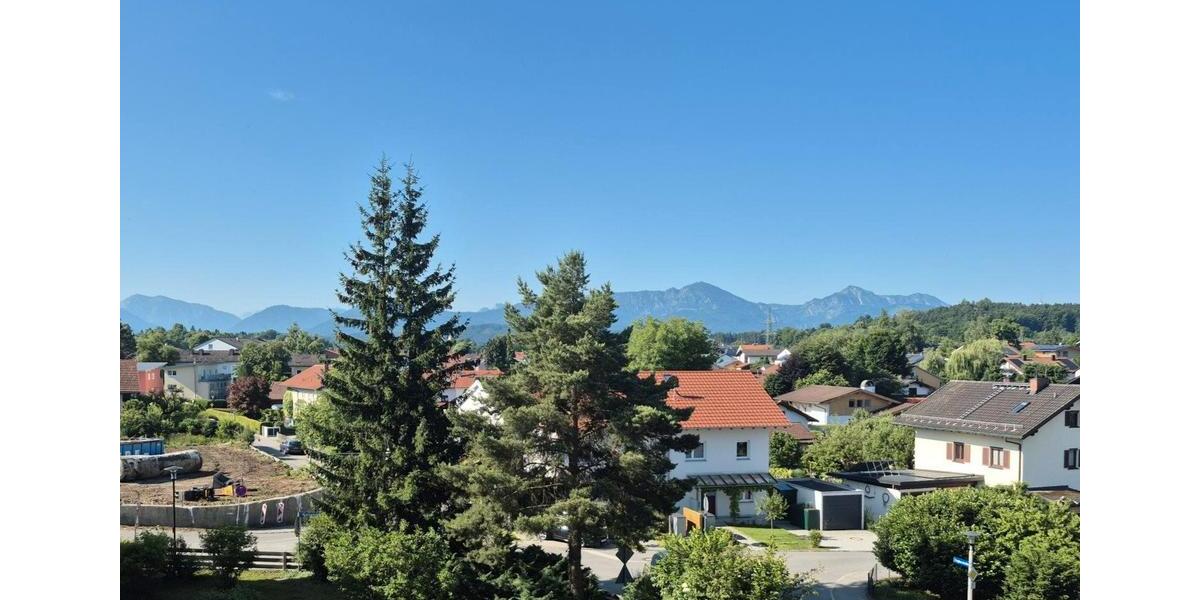 Dachgeschoßwohnung Traunstein - 3 Zimmer, 88 m&sup2;, 1.250&euro; | Angebot:26660060