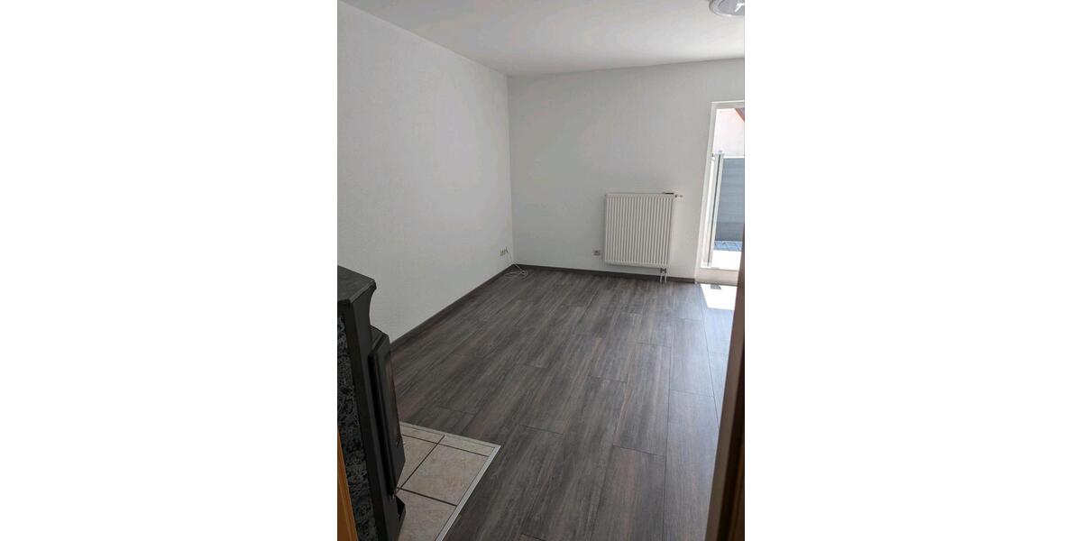 Einfamilienhaus Aichach - 5 Zimmer, 135 m&sup2;, 1.350&euro; | Angebot:25170608