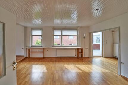 Wohnung Hameln Kernstadt - 4 Zimmer, 132 m&sup2;, 925&euro; | Angebot:25157585