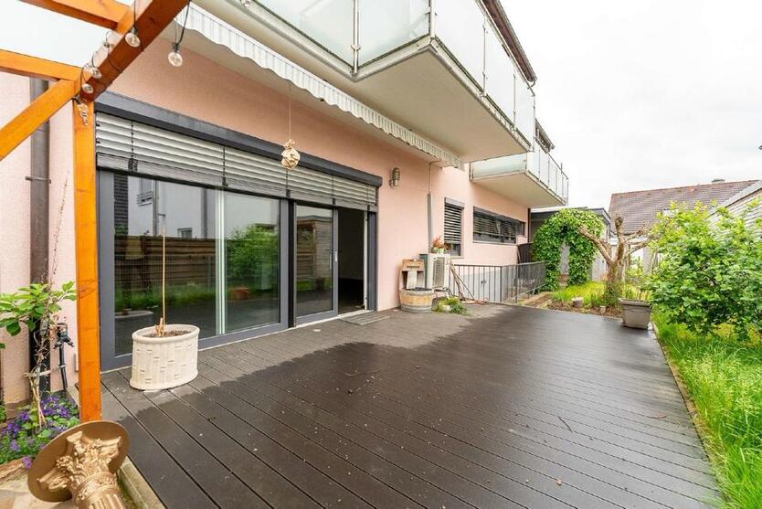 Wohnung 128 qm mit Terrasse und Garten zu vermieten zimmer