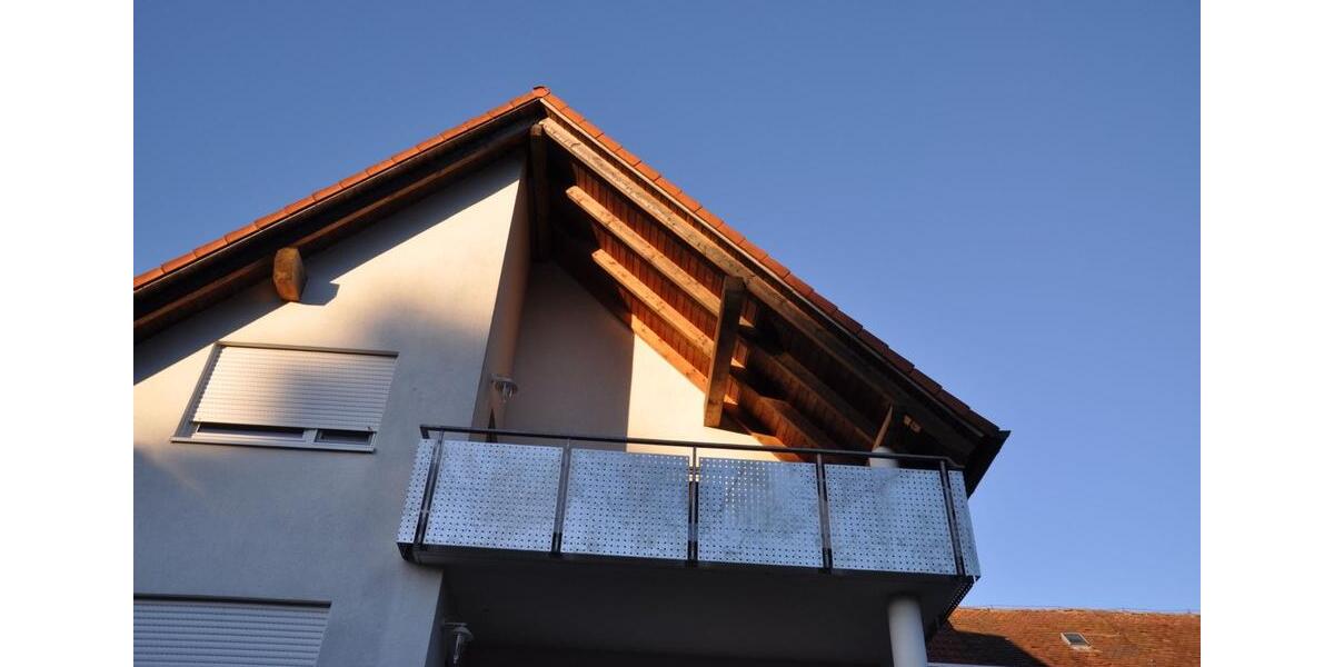 Dachgeschoßwohnung Stegaurach - 2 Zimmer, 64 m&sup2;, 630&euro; | Angebot:24893492