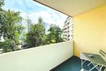 WOHNEN in Toplage Nahe KaDeWE - Möbliertes City-Apartment mit Balkon