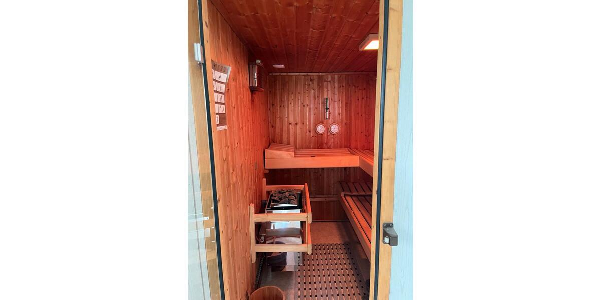 Dachgeschoßwohnung Lembruch - 5 Zimmer, 120 m&sup2;, 1.250&euro; | Angebot:26581880