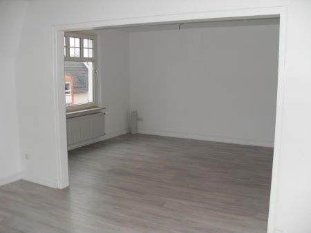 Etagenwohnung Lüdenscheid Grünewald - 3 Zimmer, 90 m&sup2;, 570&euro; | Angebot:26487381