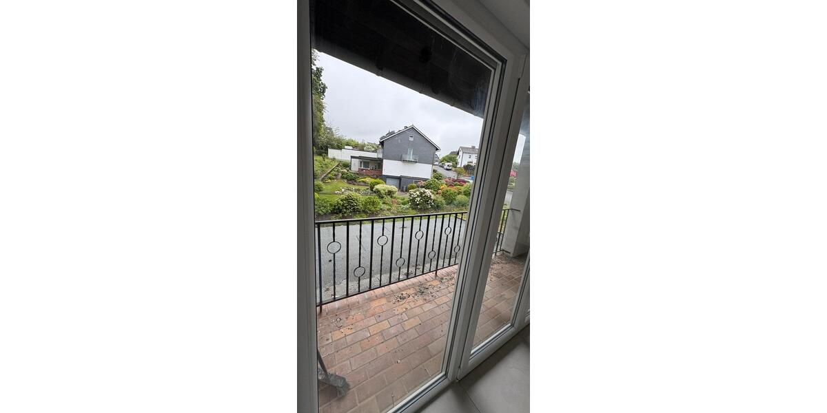 Dachgeschoßwohnung Wermelskirchen - 3 Zimmer, 70 m&sup2;, 1.250&euro; | Angebot:26505466