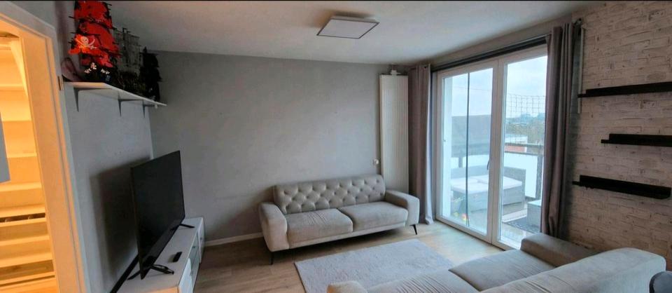 Dachgeschoßwohnung Berlin Tempelhof-Schöneberg - 3 Zimmer, 74 m&sup2;, 1.619&euro; | Angebot:26350610