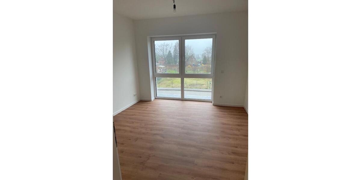 Etagenwohnung Wrestedt - 2 Zimmer, 82 m&sup2;, 902&euro; | Angebot:23843546