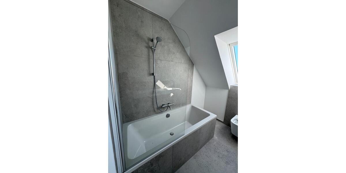 Dachgeschoßwohnung Soltau - 3 Zimmer, 85 m&sup2;, 935&euro; | Angebot:25328496