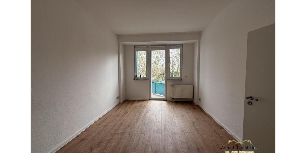 Etagenwohnung Bitterfeld-Wolfen Bitterfeld - 2 Zimmer, 60 m&sup2;, 495&euro; | Angebot:26487349