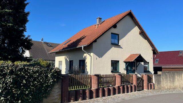 Einfamilienhaus Rositz - 6 Zimmer, 129 m&sup2;, 1.050&euro; | Angebot:26155049