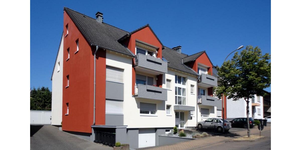 Dachgeschoßwohnung Völklingen - 4 Zimmer, 98 m&sup2;, 640&euro; | Angebot:25869334