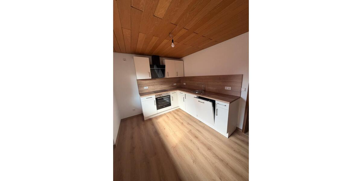 Maisonettenwohnung Elztal - 4 Zimmer, 110 m&sup2;, 1.000&euro; | Angebot:25977682