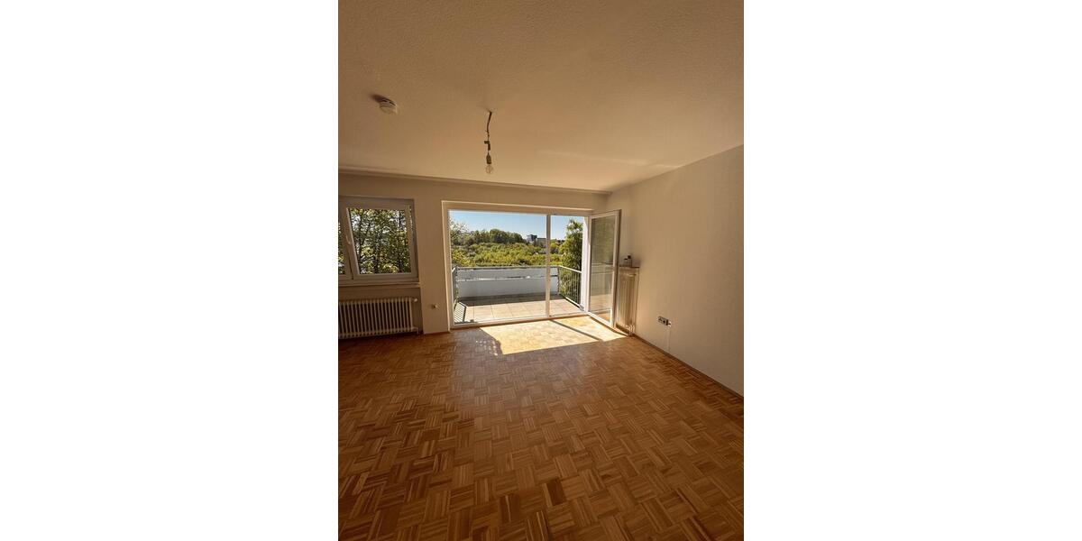 Etagenwohnung Lüdenscheid - 3 Zimmer, 82 m&sup2;, 750&euro; | Angebot:26423981