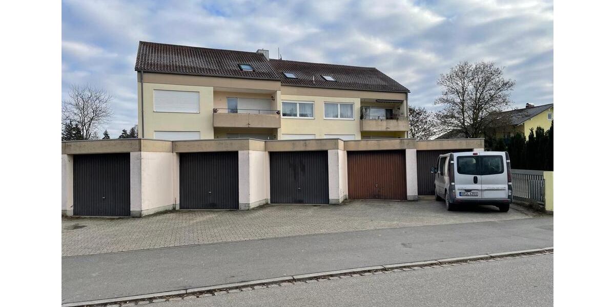 *Straubing* 4 Zimmer Wohnung mit Garage und Süd-West Balkon 4 zimmer