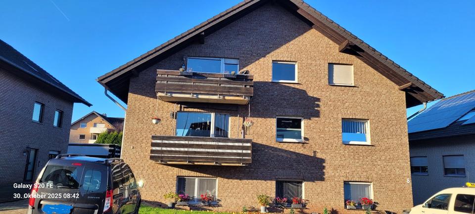 Kall DG -Wohnung 76m² mit Garage und Stellplatz zu vermieten 3 zimmer