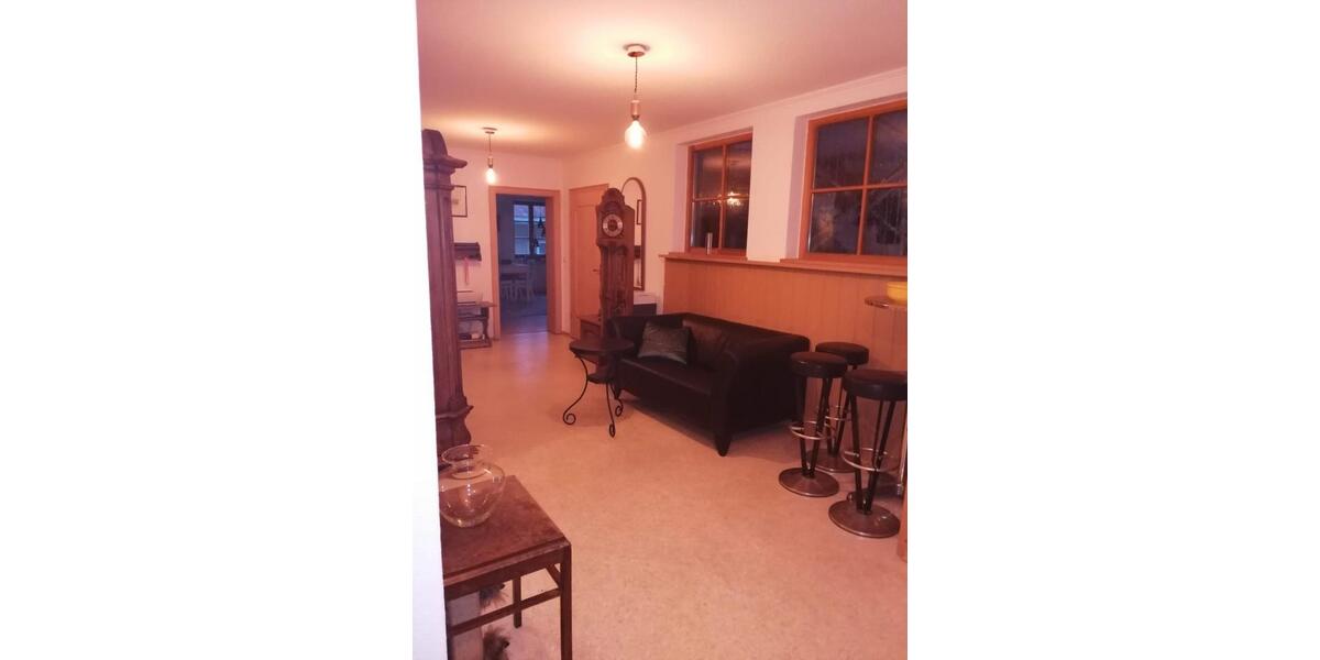 Wohnen auf Zeit Tann - 1 Zimmer, 17 m&sup2;, 400&euro; | Angebot:17722130