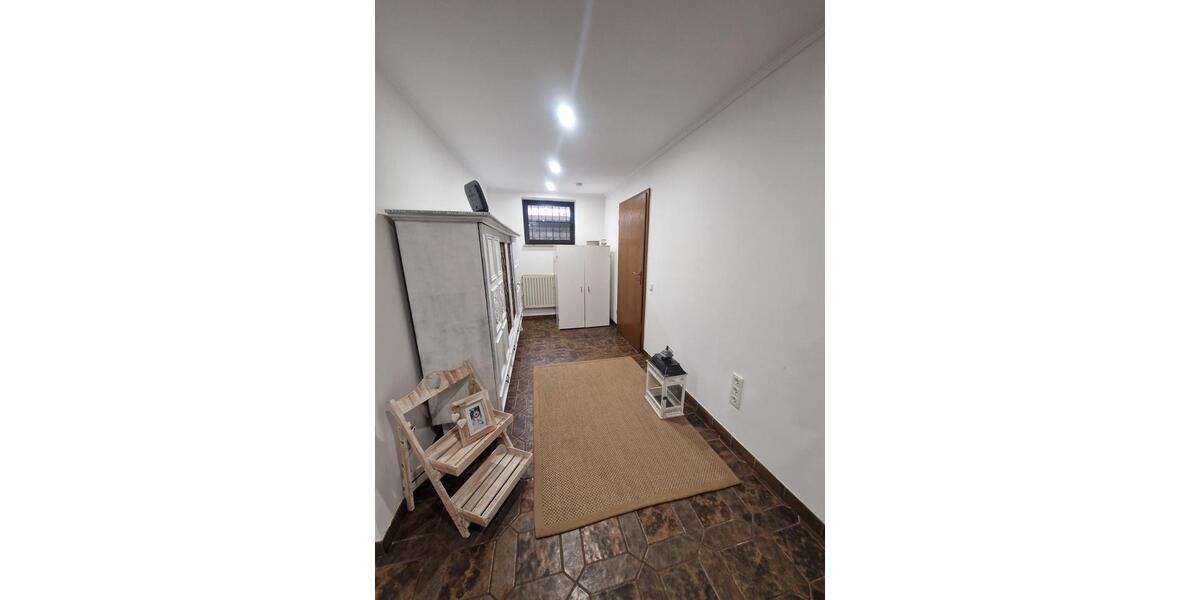 Erdgeschoßwohnung Püttlingen - 4 Zimmer, 108 m&sup2;, 900&euro; | Angebot:26426571