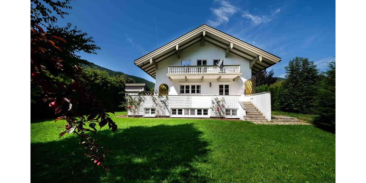 Einfamilienhaus Bad Wiessee - 7 Zimmer, 285 m&sup2;, 3.700&euro; | Angebot:26170928