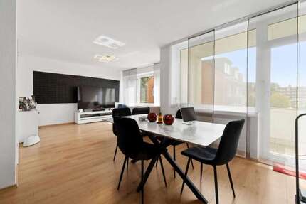 Wohnung Düsseldorf Stadtbezirk 8 - 2 Zimmer, 72 m&sup2;, 1.150&euro; | Angebot:27068933