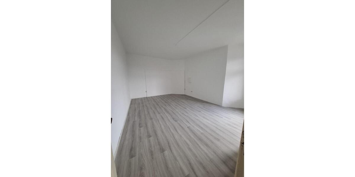 Altbau 2-Raumwohung 2 zimmer