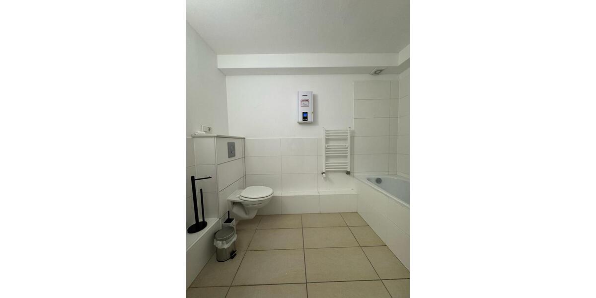 Wohnen auf Zeit Mülheim an der Ruhr Broich - 1.5 Zimmer, 90 m&sup2;, 2.500&euro; | Angebot:25845394
