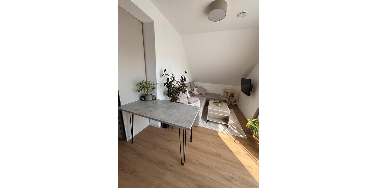 Dachgeschoßwohnung Bad Salzuflen - 2 Zimmer, 50 m&sup2;, 675&euro; | Angebot:26294671
