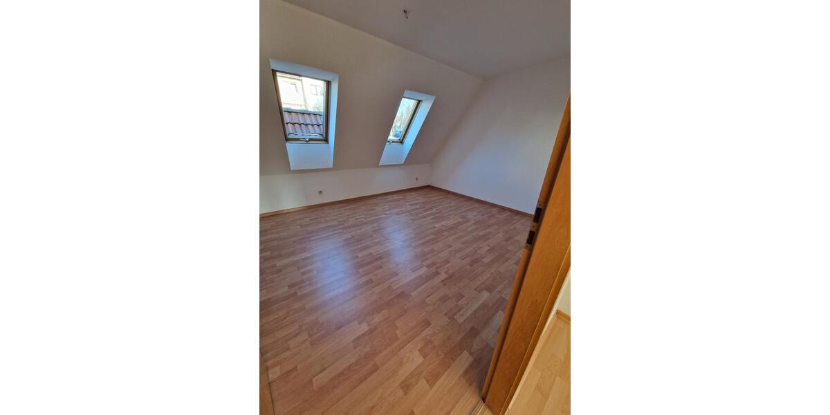 Maisonettenwohnung Hohenstein-Ernstthal Ernstthal - 1 Zimmer, 70 m&sup2;, 420&euro; | Angebot:26621397