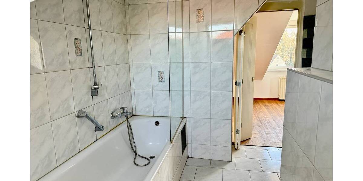 Etagenwohnung Zirndorf - 2 Zimmer, 60 m&sup2;, 650&euro; | Angebot:26585218