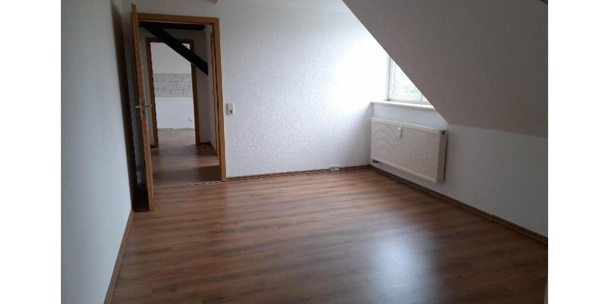 Etagenwohnung Pegau - 2 Zimmer, 42 m&sup2;, 230&euro; | Angebot:26190065