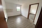 Dachgeschoßwohnung Zerbst (Anhalt) Leps - 4 Zimmer, 93 m&sup2;, 420&euro; | Angebot:26459503
