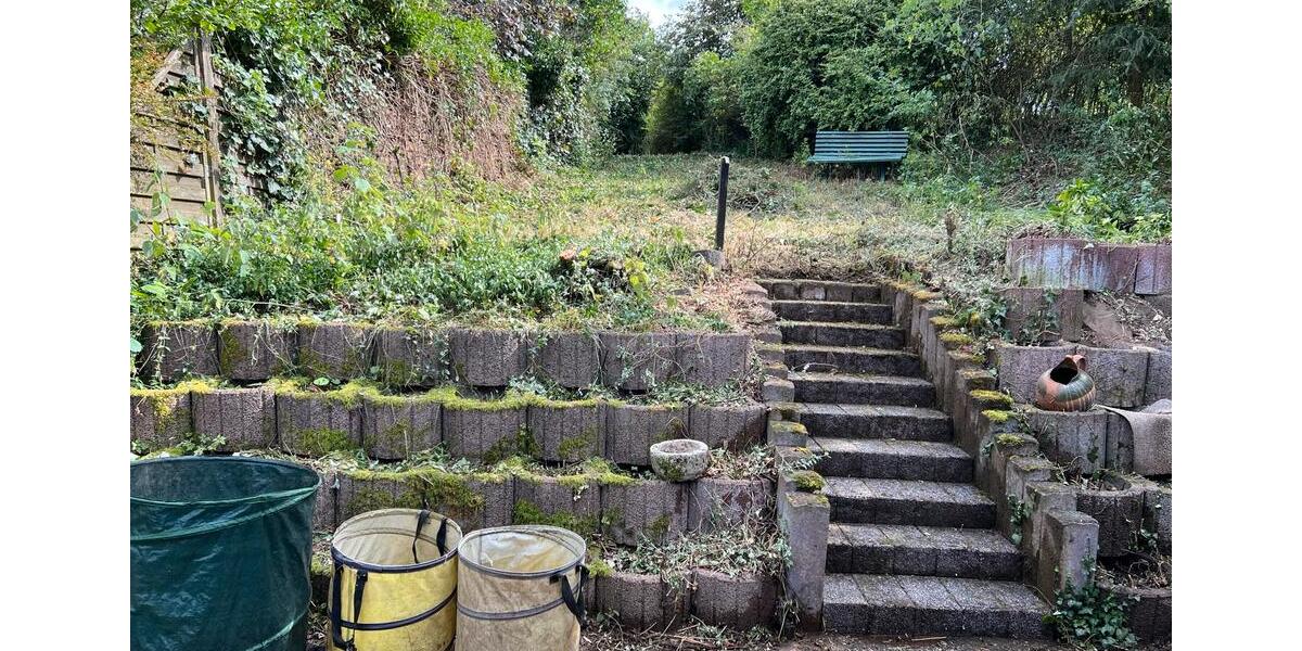 Einfamilienhaus Schleiden - 6 Zimmer, 220 m&sup2;, 2.500&euro; | Angebot:24706458