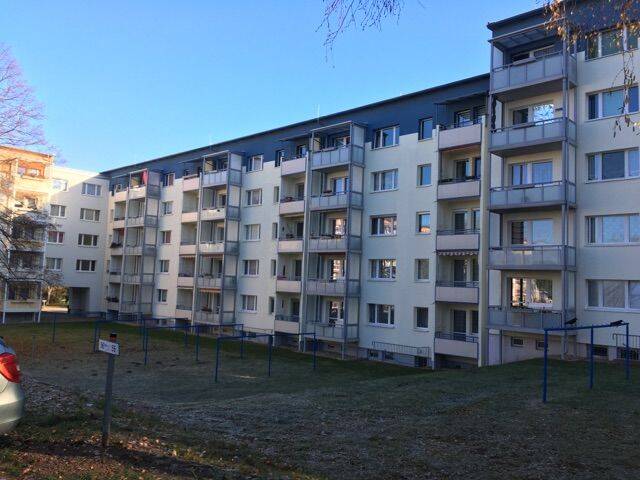 Etagenwohnung Döbeln Sörmitz - 2 Zimmer, 49 m&sup2;, 279&euro; | Angebot:26658236