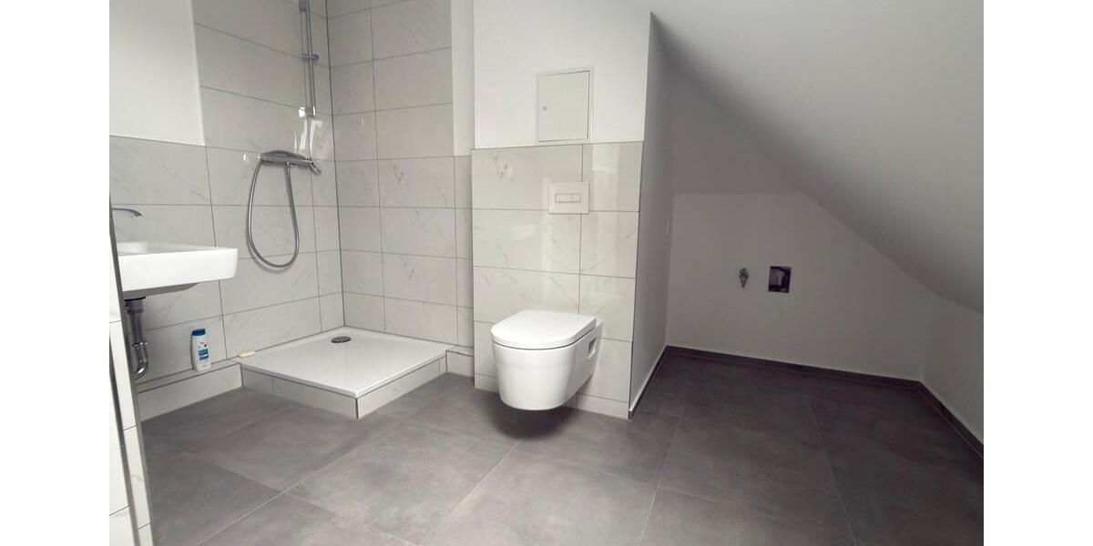 Dachgeschoßwohnung Offenbach am Main Bieberer Berg - 2 Zimmer, 65 m&sup2;, 800&euro; | Angebot:25161501