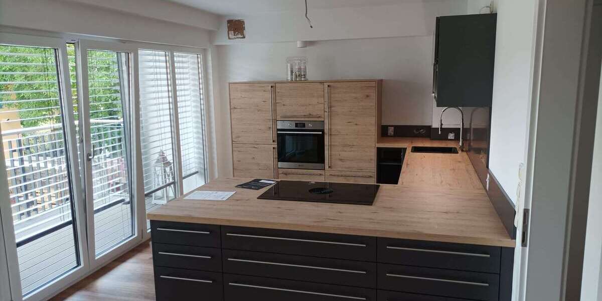 Etagenwohnung Ulla Ulla - 3 Zimmer, 93 m&sup2;, 1.023&euro; | Angebot:27214296
