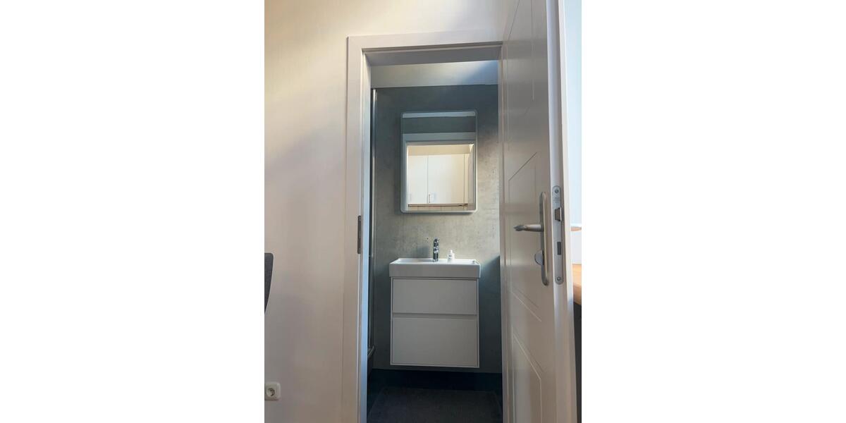 Wohnen auf Zeit Neu-Isenburg Isenburg - 1 Zimmer, 13 m&sup2;, 680&euro; | Angebot:26525614