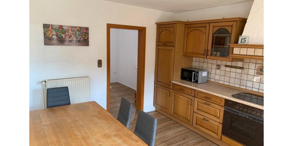 Wohnen auf Zeit Siegen Dillnhütten - 1 Zimmer, 19 m&sup2;, 270&euro; | Angebot:26555341