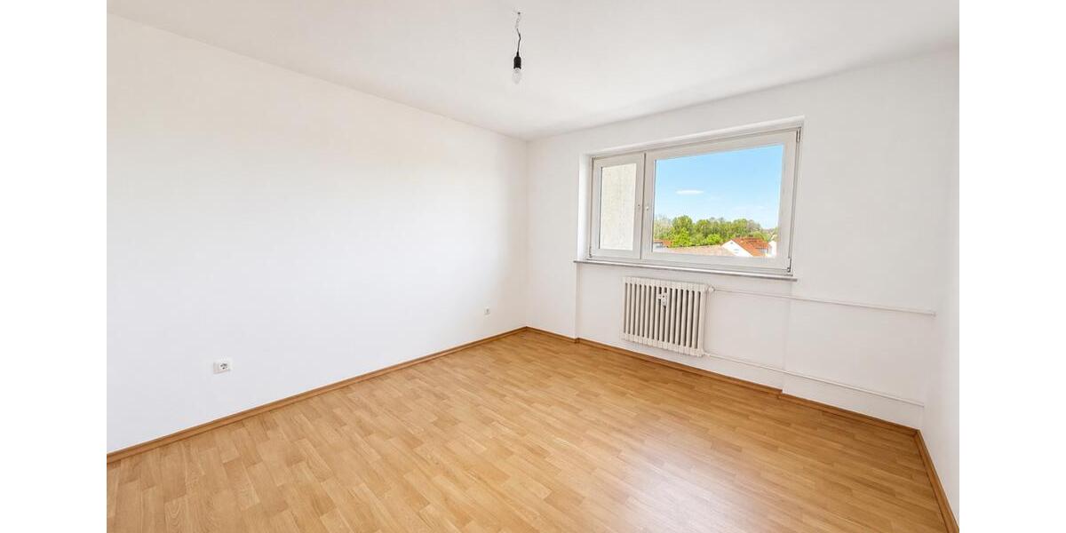 Etagenwohnung Karlsfeld - 3 Zimmer, 77 m&sup2;, 1.450&euro; | Angebot:26547211