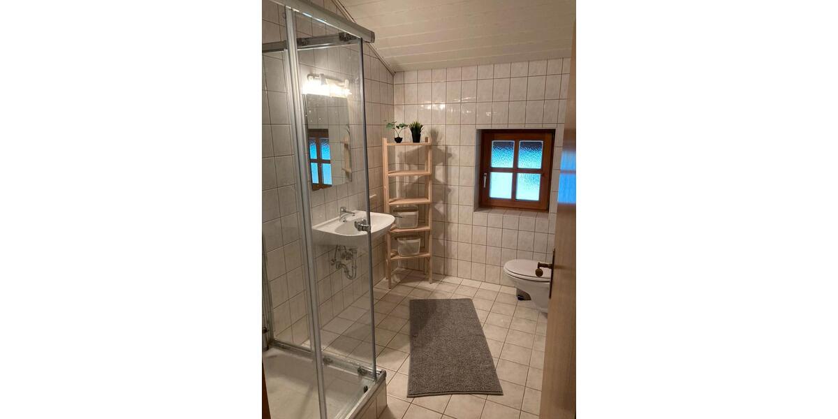Dachgeschoßwohnung Bischofsmais - 3 Zimmer, 50 m&sup2;, 600&euro; | Angebot:26561812