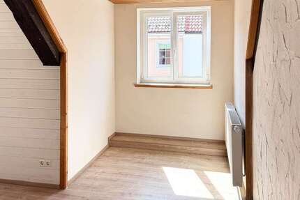 Wohnung Isny im Allgäu - 2 Zimmer, 92 m&sup2;, 800&euro; | Angebot:26966122