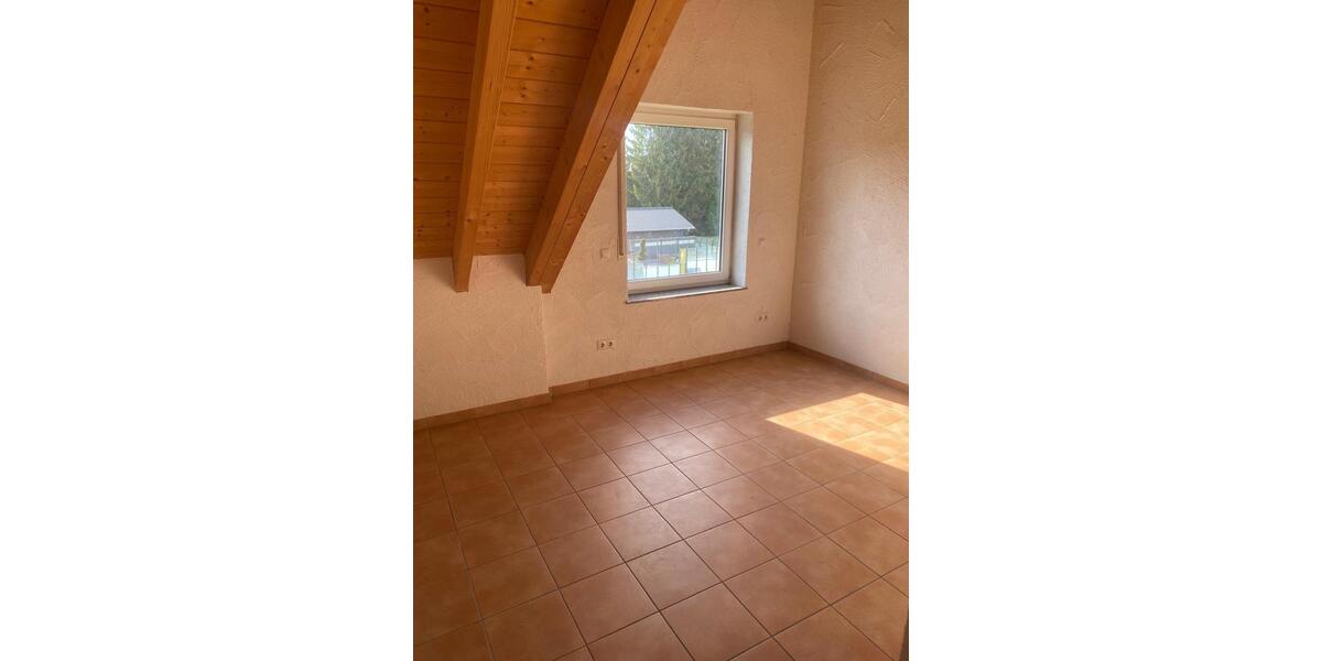 Einfamilienhaus Reinsfeld - 6 Zimmer, 110 m&sup2;, 950&euro; | Angebot:24788267