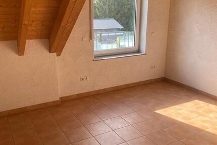 Haus Reinsfeld - 6 Zimmer, 110 m&sup2;, 950&euro; | Angebot:24788267