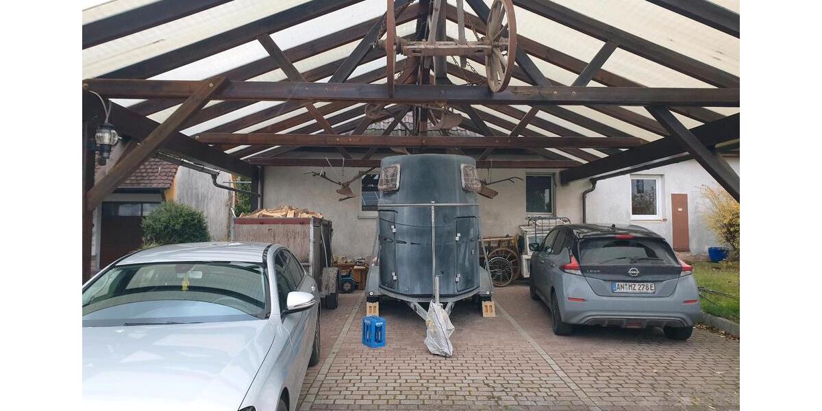 Neu renovierte 5 Zimmer Wohnung Mietshaus Mietwohnung 6 zimmer