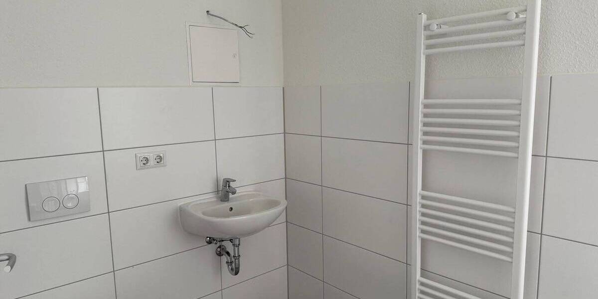 Etagenwohnung Strehla - 2 Zimmer, 37 m&sup2;, 296&euro; | Angebot:25674696
