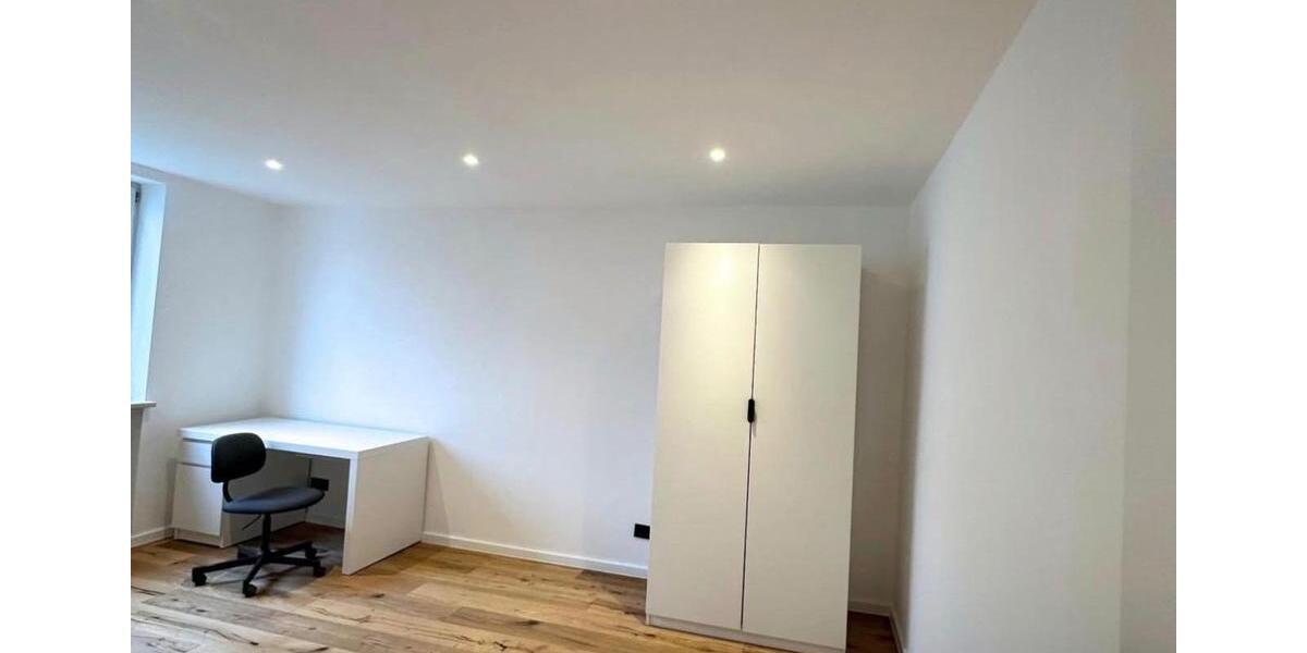 Etagenwohnung München Pasing-Obermenzing - 4 Zimmer, 85 m&sup2;, 850&euro; | Angebot:26321385
