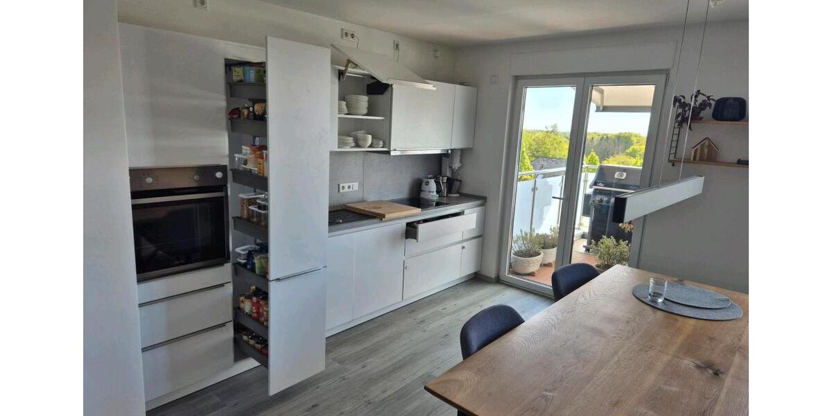 Dachgeschoßwohnung Leichlingen (Rheinland) - 3 Zimmer, 95 m&sup2;, 1.349&euro; | Angebot:26692780