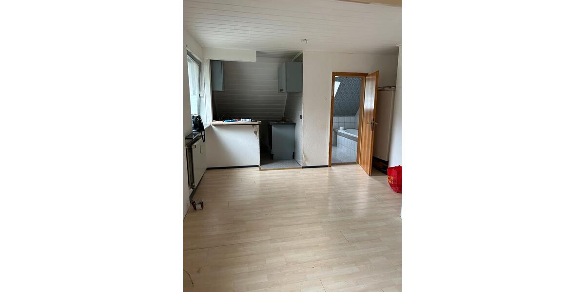 Dachgeschoßwohnung Hemer - 1 Zimmer, 32 m&sup2;, 450&euro; | Angebot:26237044