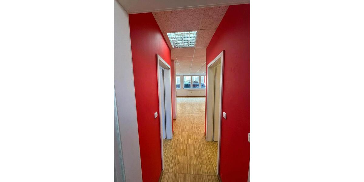 Gewerbeobjekt Villingen-Schwenningen Schwenningen - 1.560&euro; | Angebot:26104894