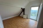 Dachgeschoßwohnung Biebertal - 3 Zimmer, 75 m&sup2;, 700&euro; | Angebot:26534373