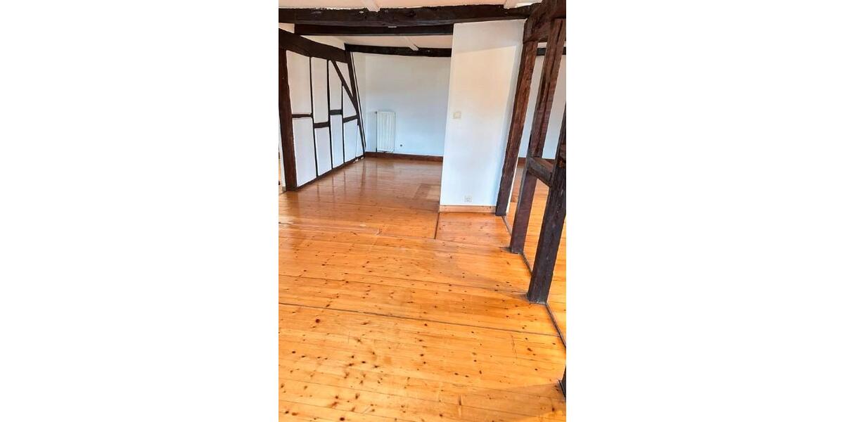 Etagenwohnung Hünfelden - 2 Zimmer, 85 m&sup2;, 650&euro; | Angebot:24771261