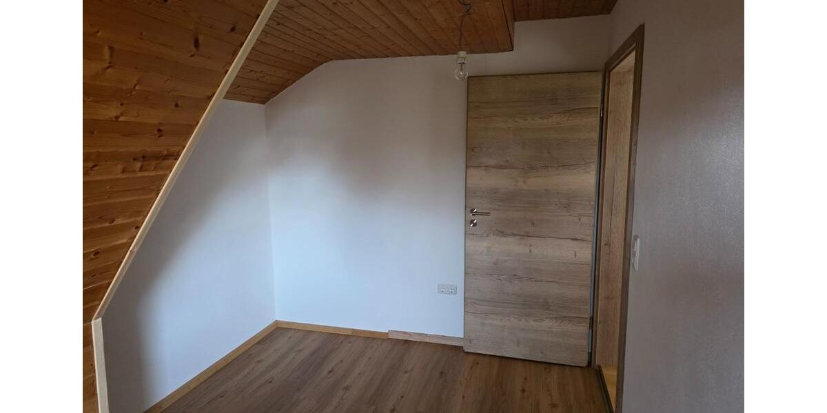 Wohnung 1.OG zu vermieten 3 zimmer